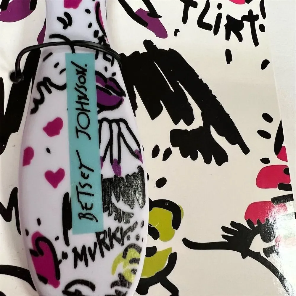 Betsey Johnson Multicolor Wet or Dry Detangler Brush for All Hair Types